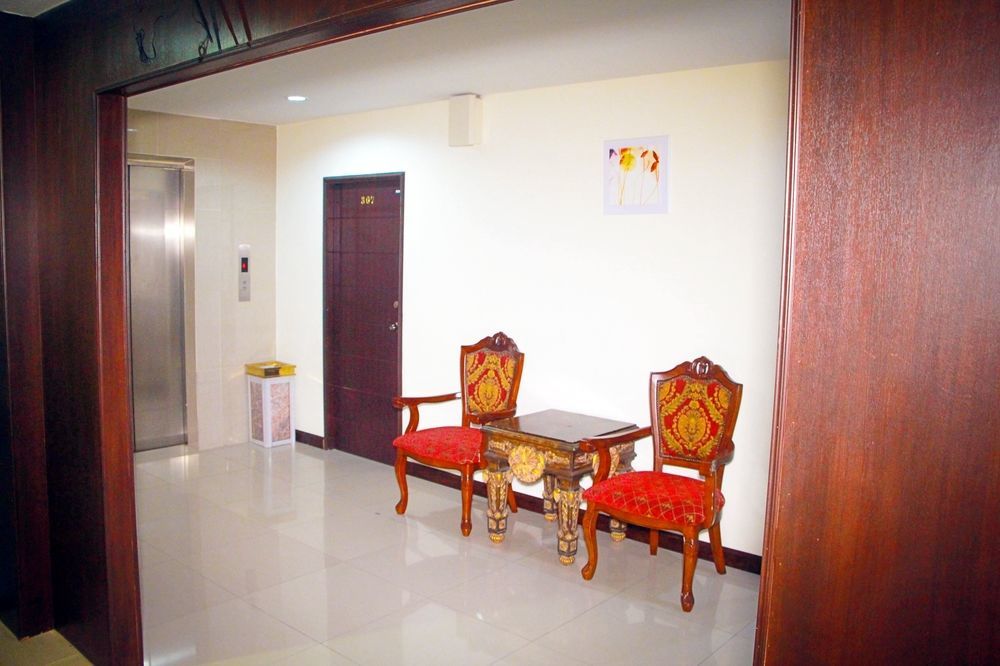Royal Q & D Suites Pattaya Exterior foto
